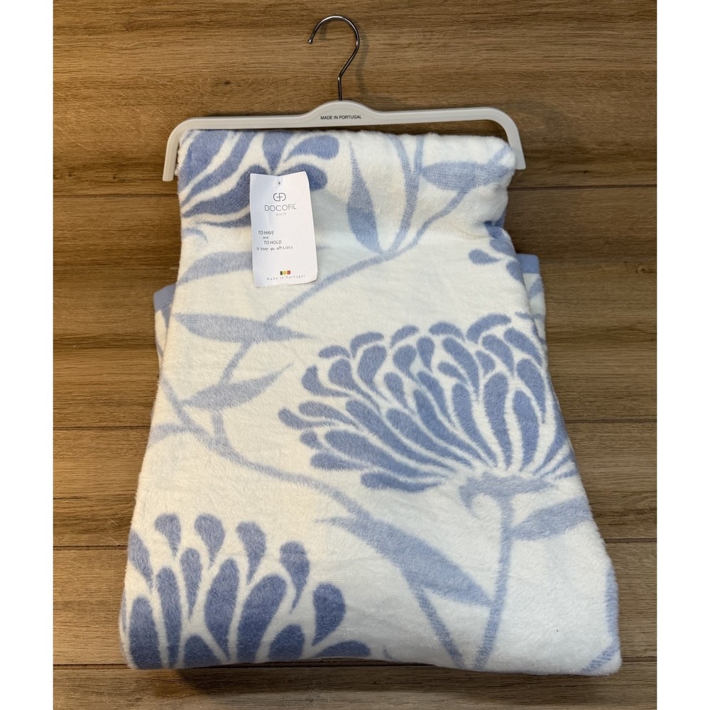NEW Docofil Plush Throw Blanket Cream Blue Botanical Floral Portugal 60"x80"